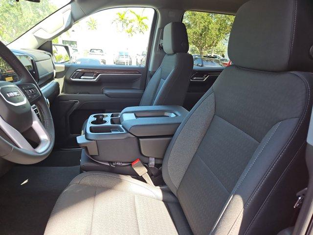 new 2025 GMC Sierra 1500 car, priced at $56,525