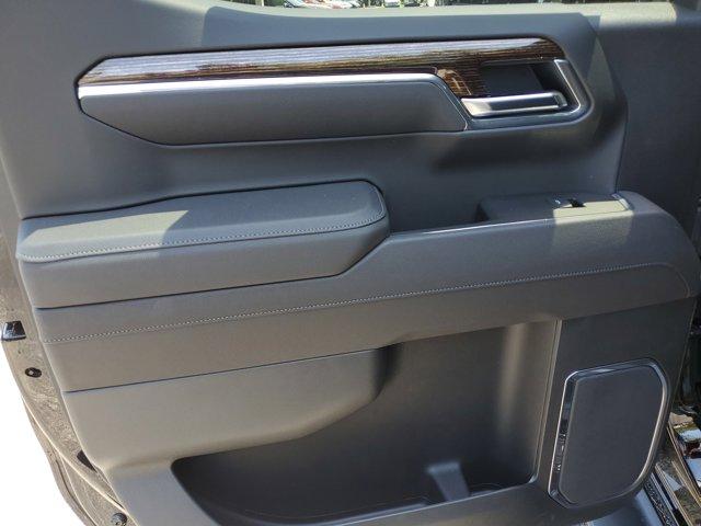 new 2025 GMC Sierra 1500 car, priced at $55,680