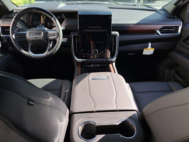 new 2025 GMC Yukon XL car, priced at $100,089