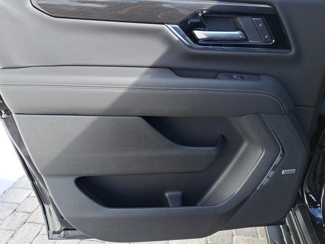 new 2025 GMC Yukon XL car, priced at $77,540