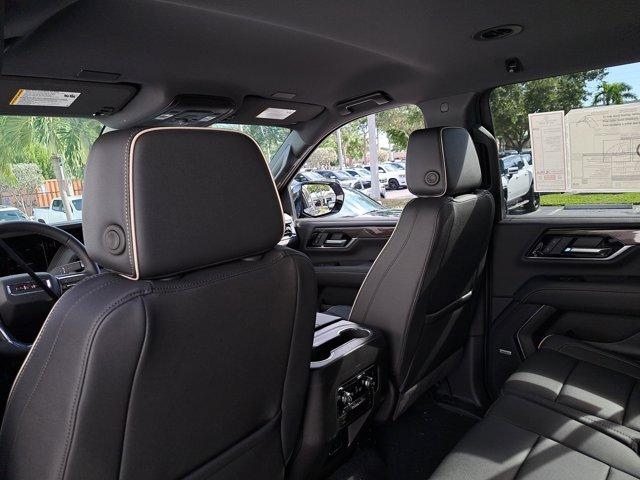 new 2025 GMC Yukon XL car, priced at $77,540