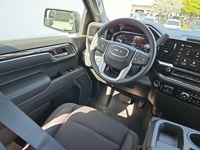 new 2025 GMC Sierra 1500 car, priced at $52,380