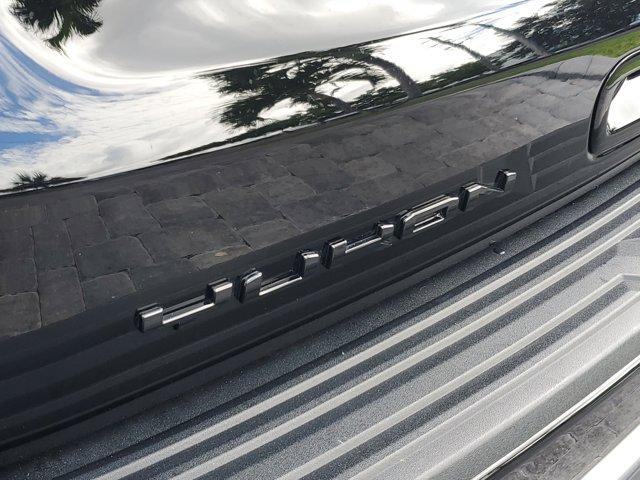 used 2024 GMC Yukon car, priced at $71,995