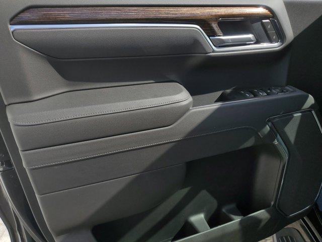 new 2025 GMC Sierra 1500 car, priced at $53,225