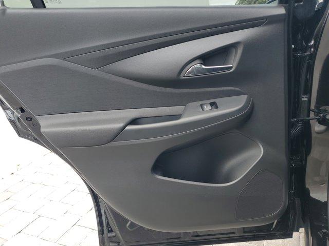 new 2025 Buick Envista car, priced at $27,280