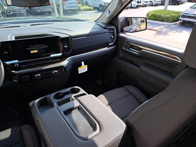 new 2025 GMC Sierra 1500 car, priced at $51,508