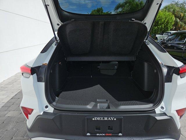 new 2025 Buick Envista car, priced at $25,195