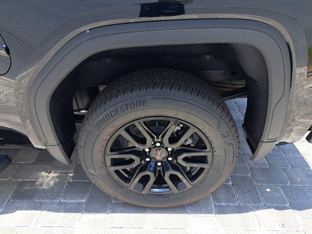 new 2025 GMC Sierra 1500 car, priced at $59,725