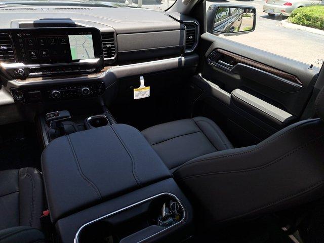 new 2025 GMC Sierra 1500 car, priced at $59,725