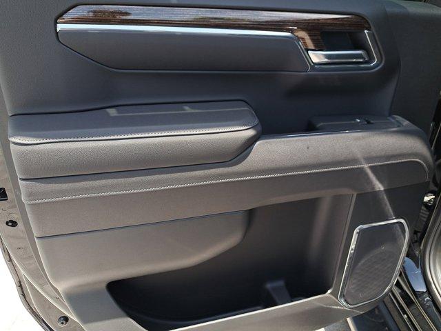 new 2025 GMC Sierra 1500 car, priced at $59,725