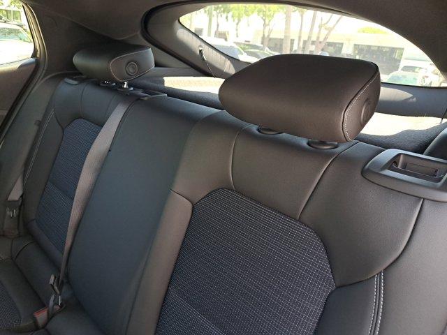 new 2025 Buick Envista car, priced at $25,690