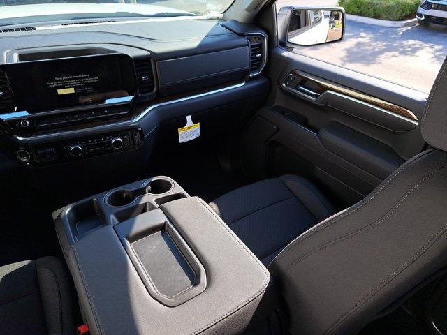 new 2025 GMC Sierra 1500 car, priced at $56,030