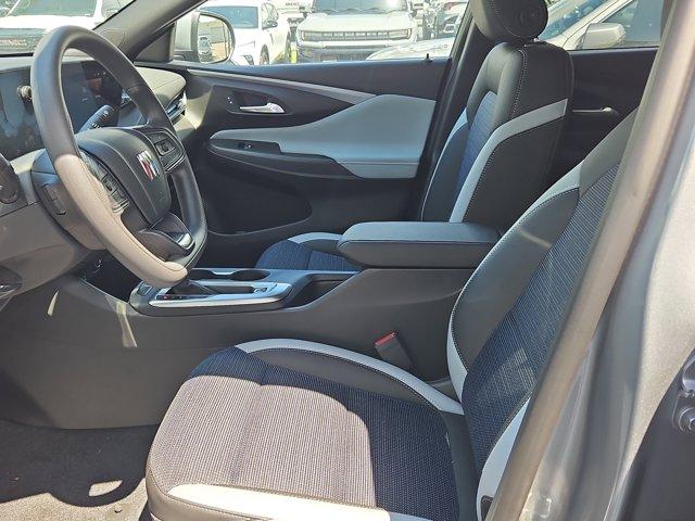 new 2025 Buick Envista car, priced at $25,690