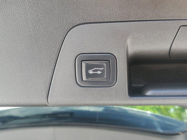 used 2021 Buick Envision car, priced at $21,429