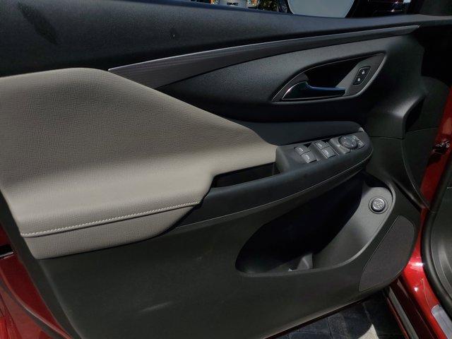 new 2025 Buick Envista car, priced at $32,009