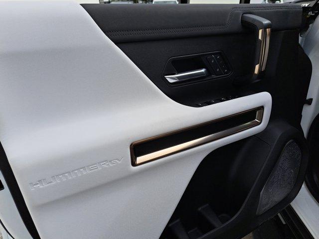 new 2025 GMC HUMMER EV Pickup car, priced at $96,395