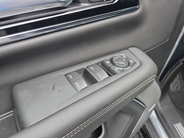 new 2025 GMC Yukon XL car, priced at $77,740