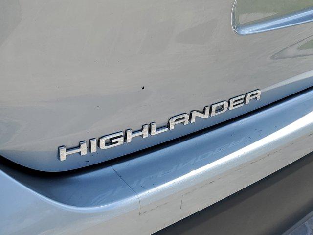 used 2021 Toyota Highlander car, priced at $29,953