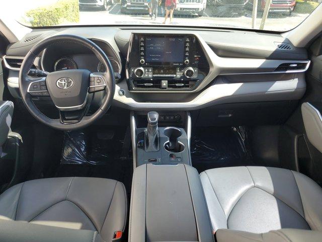 used 2021 Toyota Highlander car, priced at $29,953