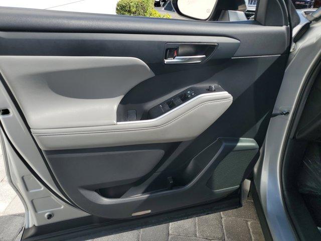 used 2021 Toyota Highlander car, priced at $29,953