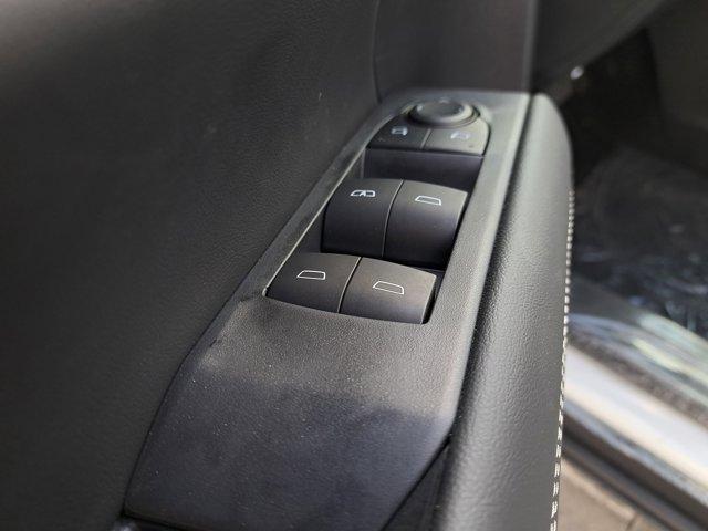 new 2025 GMC Terrain car, priced at $33,395