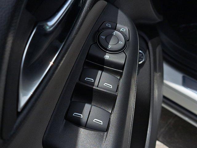 new 2025 Buick Envista car, priced at $32,484