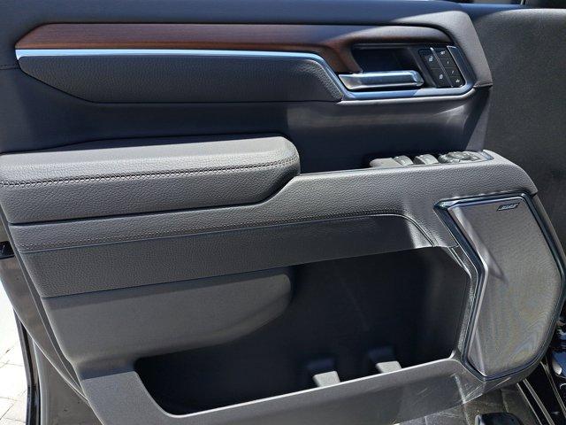 new 2025 GMC Sierra 2500 car, priced at $87,090