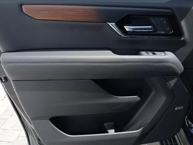 new 2025 GMC Yukon XL car, priced at $93,950