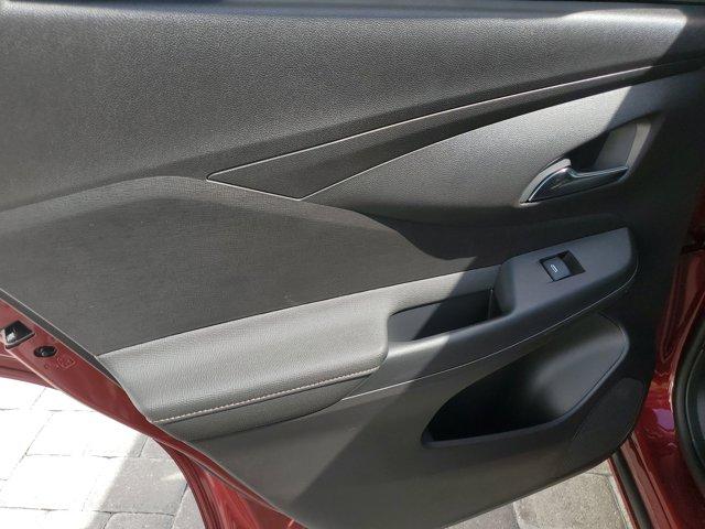 new 2025 Buick Envista car, priced at $32,009