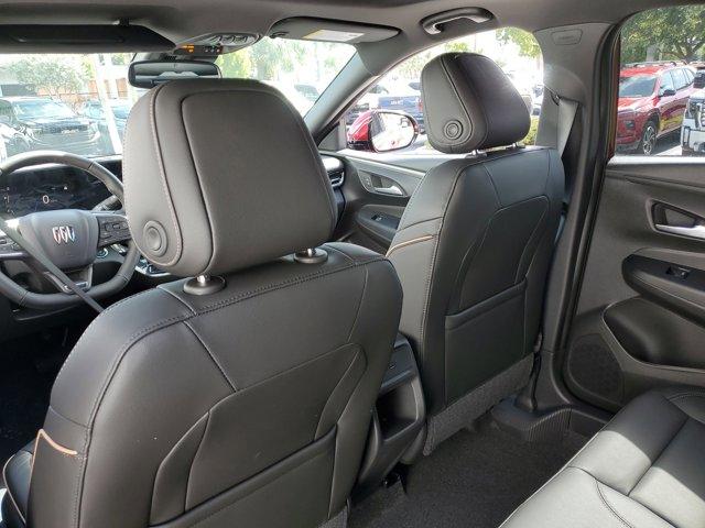 new 2025 Buick Envista car, priced at $32,009
