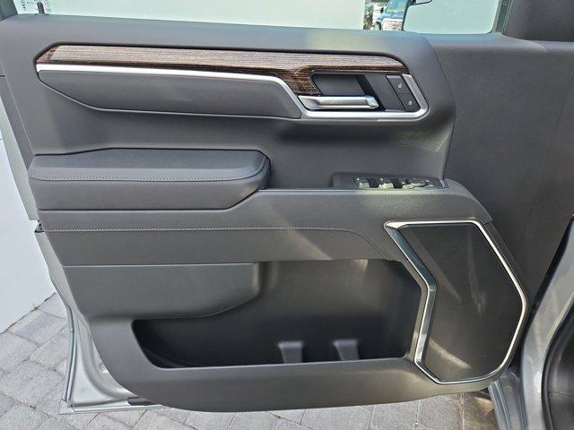 new 2025 GMC Sierra 1500 car, priced at $52,780