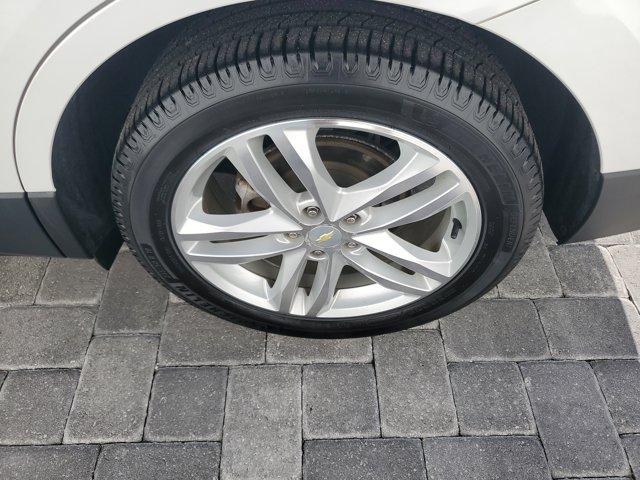 used 2018 Chevrolet Equinox car, priced at $17,392