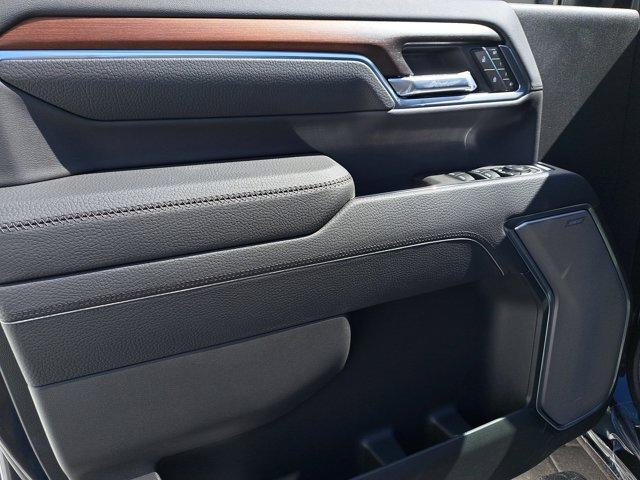 new 2025 GMC Sierra 2500 car, priced at $87,090