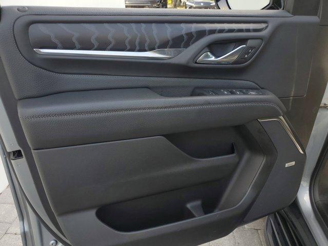 used 2023 GMC Yukon XL car, priced at $69,401