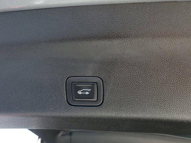 used 2023 GMC Yukon XL car, priced at $69,401