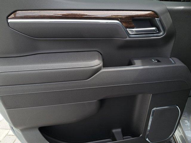 new 2025 GMC Sierra 1500 car, priced at $52,894