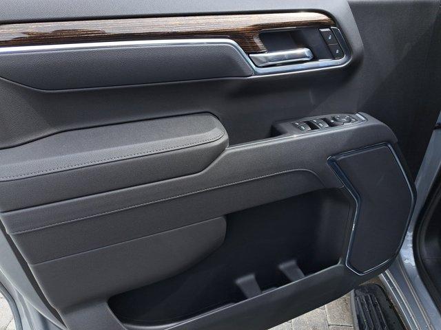 new 2025 GMC Sierra 1500 car, priced at $52,894
