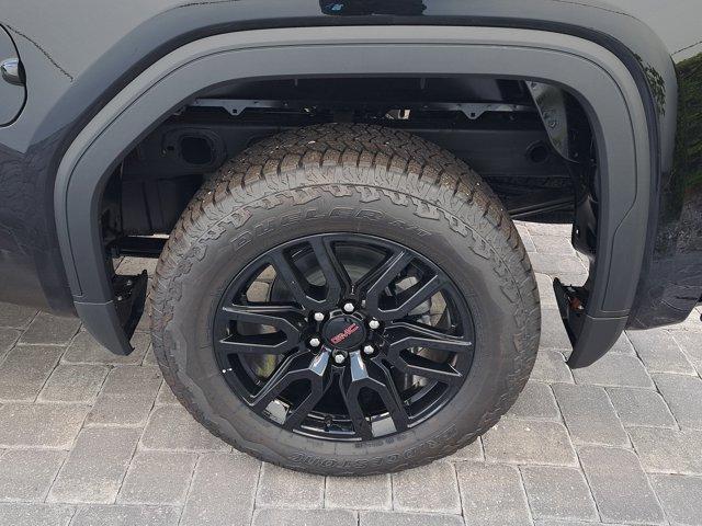 new 2025 GMC Sierra 1500 car, priced at $52,894