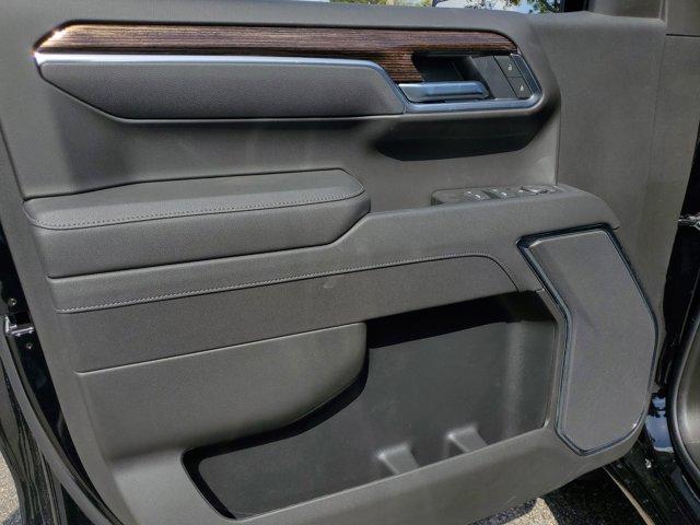 new 2025 GMC Sierra 1500 car, priced at $56,525
