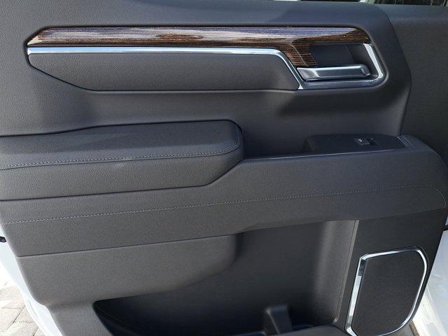 new 2025 GMC Sierra 1500 car, priced at $50,596