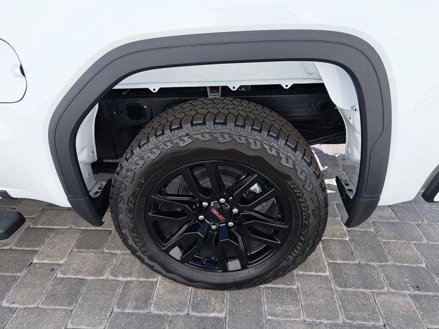 new 2025 GMC Sierra 1500 car, priced at $50,596
