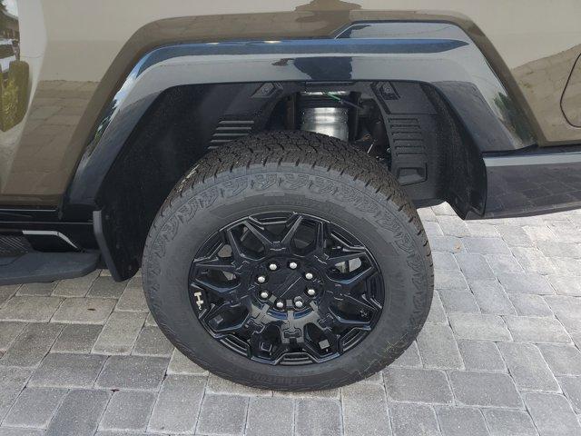new 2025 GMC HUMMER EV Pickup car, priced at $96,820