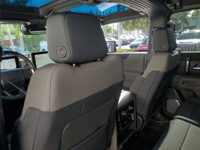 new 2025 GMC HUMMER EV Pickup car, priced at $106,285