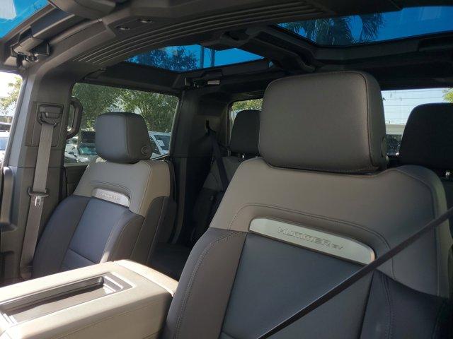 new 2025 GMC HUMMER EV Pickup car, priced at $106,285