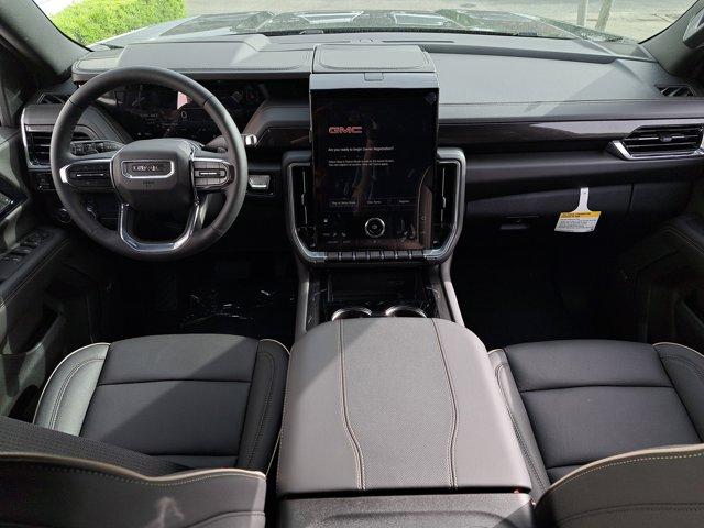 new 2025 GMC Yukon XL car, priced at $75,305