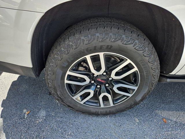 used 2023 GMC Yukon car, priced at $64,473