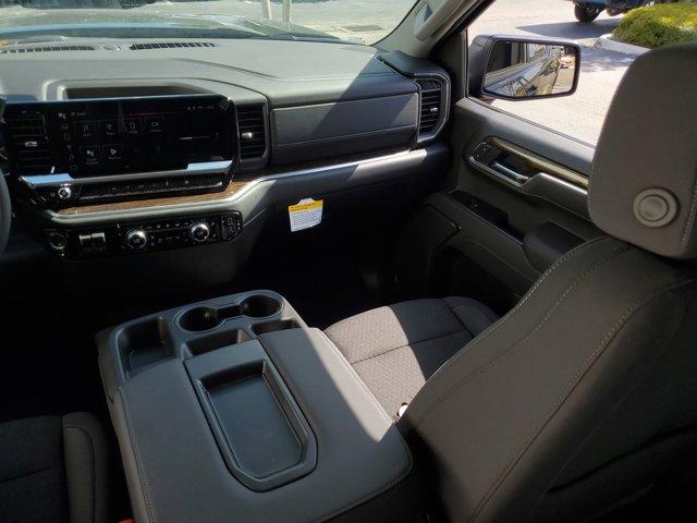 new 2025 GMC Sierra 1500 car, priced at $56,780