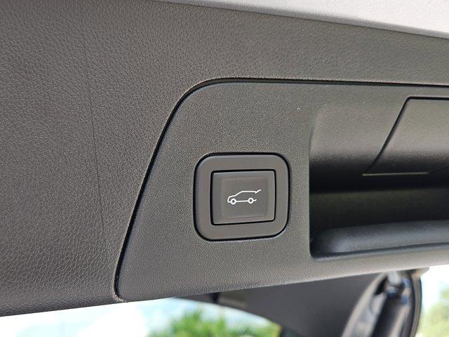 new 2025 Buick Envision car, priced at $43,740