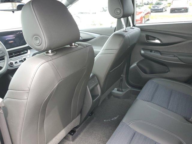 new 2025 Buick Envista car, priced at $25,095
