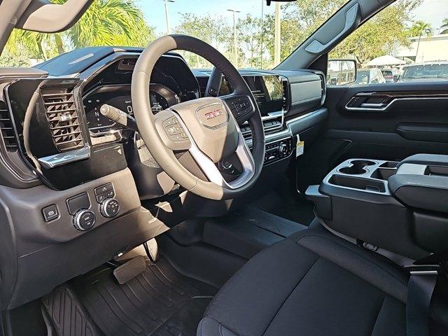 new 2025 GMC Sierra 1500 car, priced at $53,225